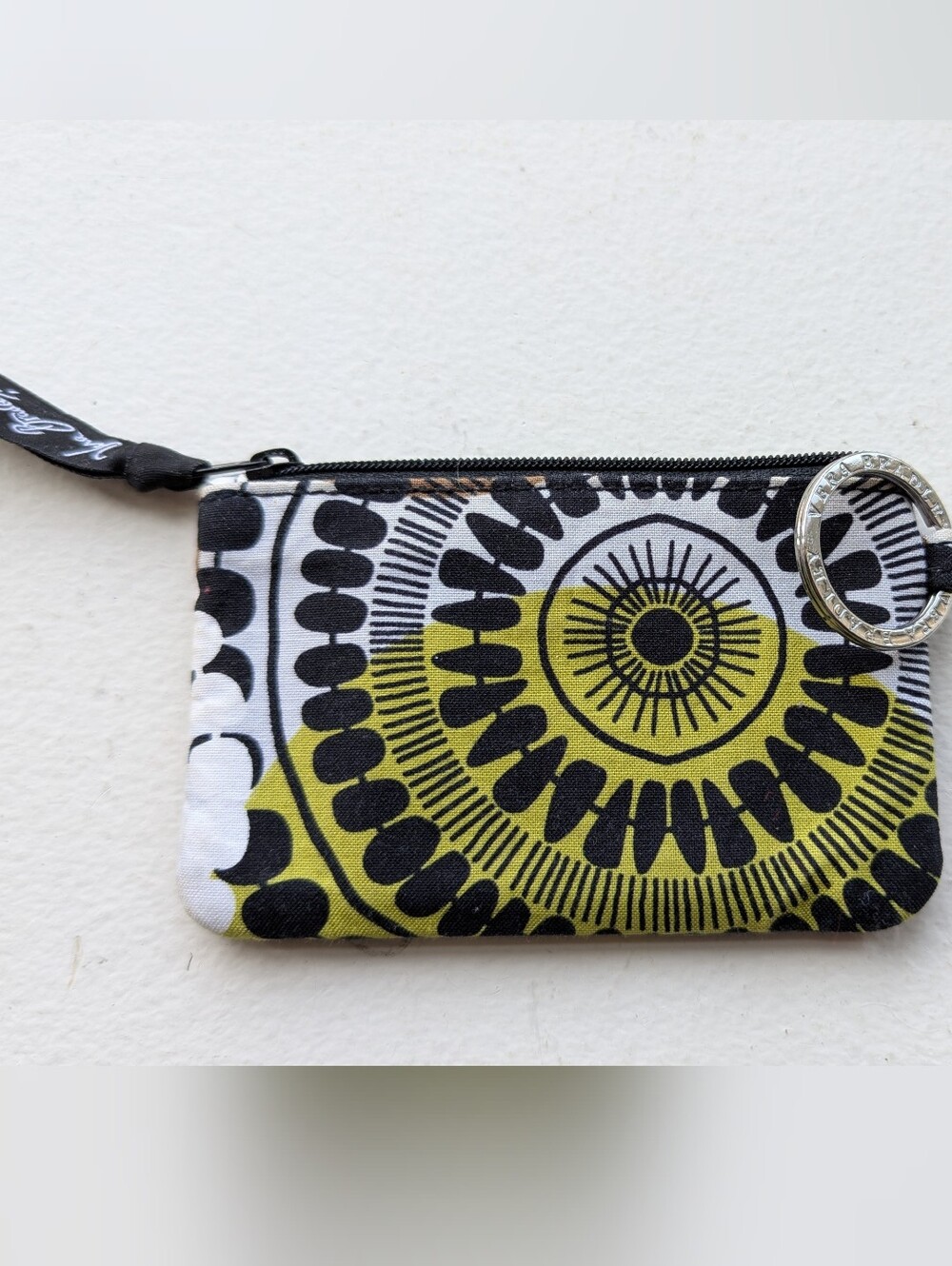 Vera Bradley Brown Olive Green Black Patterned Zip ID Case with Key Ring - Picture 2 of 3